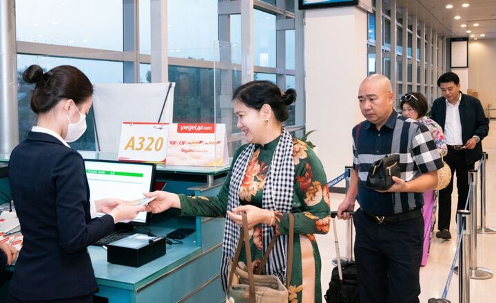Vietjet khai trương đường bay thẳng đầu tiên giữa Cần Thơ và Vân Đồn - 2