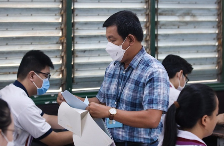 Hà Nội rà soát việc giáo viên 'ép học sinh bỏ thi lớp 10' - 1