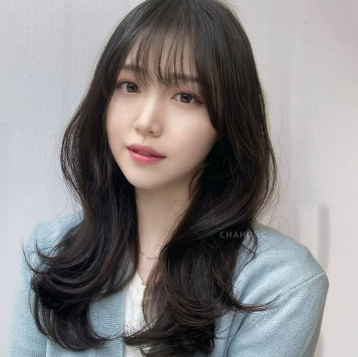 'Bỏ túi' những kiểu tóc ấn tượng cho các cô nàng mặt trái xoan - 5