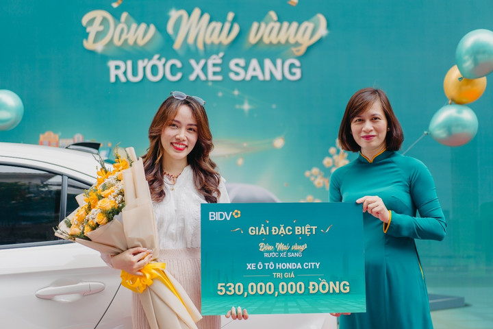 BIDV trao giải thưởng ô tô Honda City cho khách hàng - 2