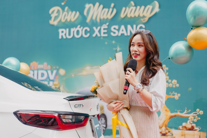 BIDV trao giải thưởng ô tô Honda City cho khách hàng - 3