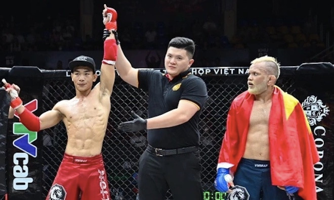 Cao thủ Brazil thua oan võ sĩ Việt: Liên đoàn MMA nhận lỗi, kỷ luật 3 trọng tài - 1