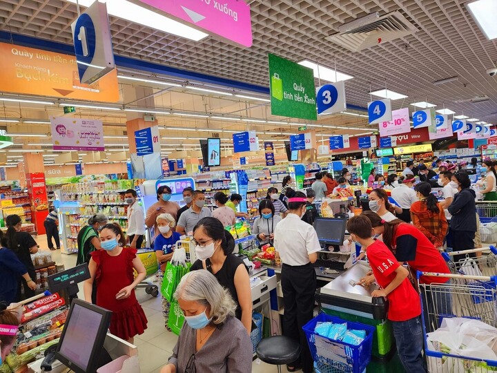 Co.opmart sale tưng bừng, ăn mừng lễ lớn - 3