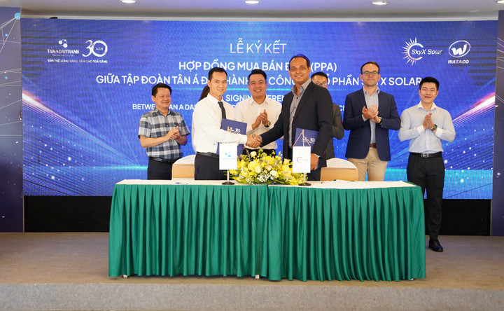 Tân Á Đại Thành hợp tác SkyX Solar phát triển hệ thống nhà máy năng lượng sạch - 1