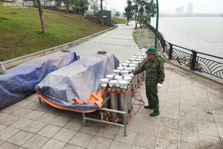 Cận cảnh trận địa pháo hoa mừng Giỗ tổ Hùng Vương - 8