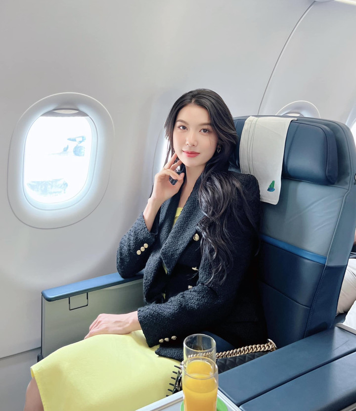 Sao Việt 29/4: Chí Trung sinh nhật bên bạn gái, Amee gặp gỡ Katy Perry - 8