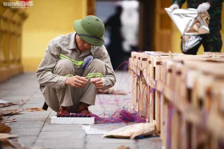 Cận cảnh trận địa pháo hoa mừng Giỗ tổ Hùng Vương - 6