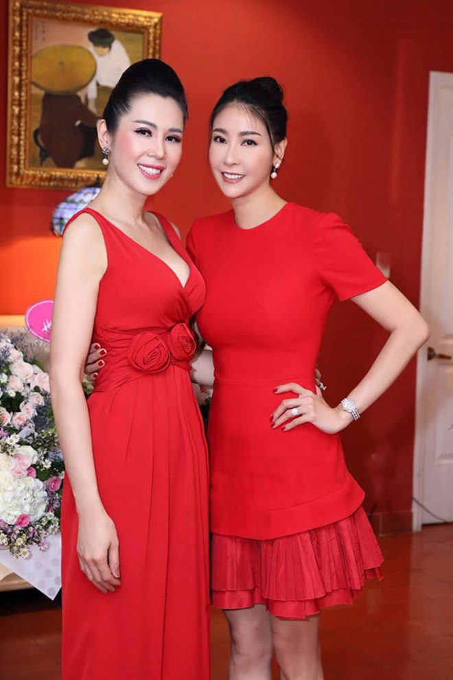 Á hậu Việt Nam không vào showbiz, chọn làm tiếp viên hàng không là ai? - 5