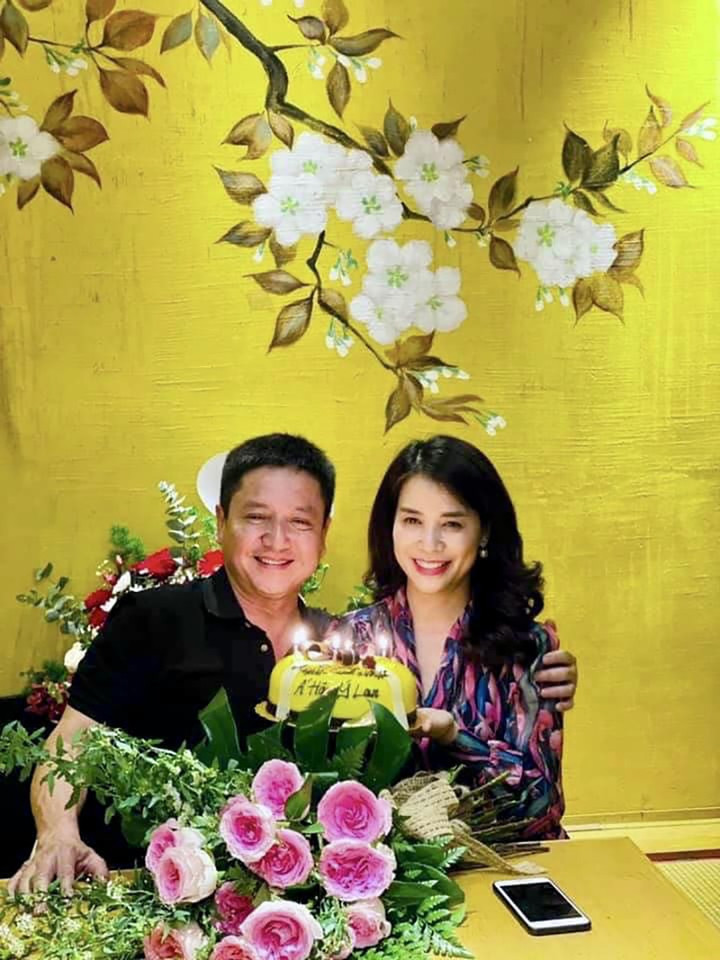 Sao Việt 29/4: Chí Trung sinh nhật bên bạn gái, Amee gặp gỡ Katy Perry - 1