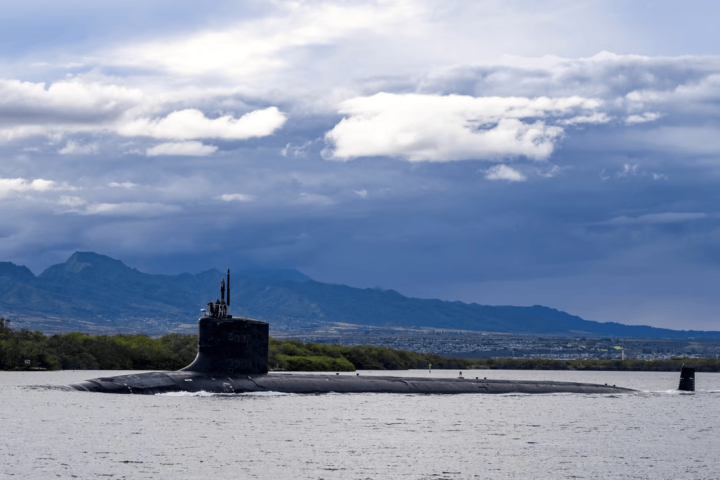 Trung Quốc lên án Mỹ gửi tàu ngầm hạt nhân đến Hàn Quốc - 1