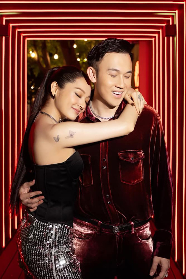 Sao Việt 30/4: Việt Trinh hạnh phúc bên con trai, Đỗ Thị Hà gợi cảm với bikini - 4