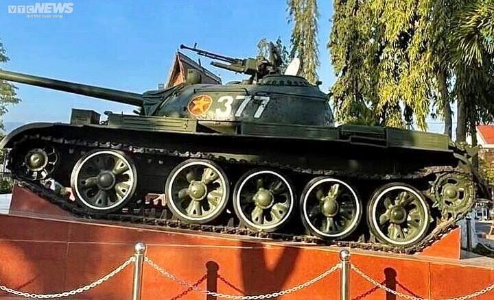 Chiêm ngưỡng xe tăng T59 một mình chống lại 10 xe địch - 5