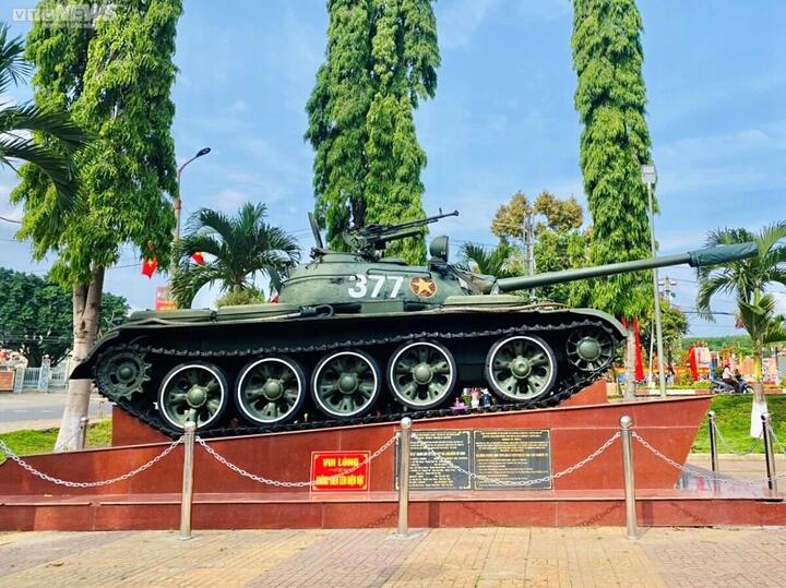 Chiêm ngưỡng xe tăng T59 một mình chống lại 10 xe địch - 3