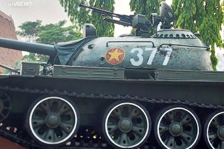 Chiêm ngưỡng xe tăng T59 một mình chống lại 10 xe địch - 6