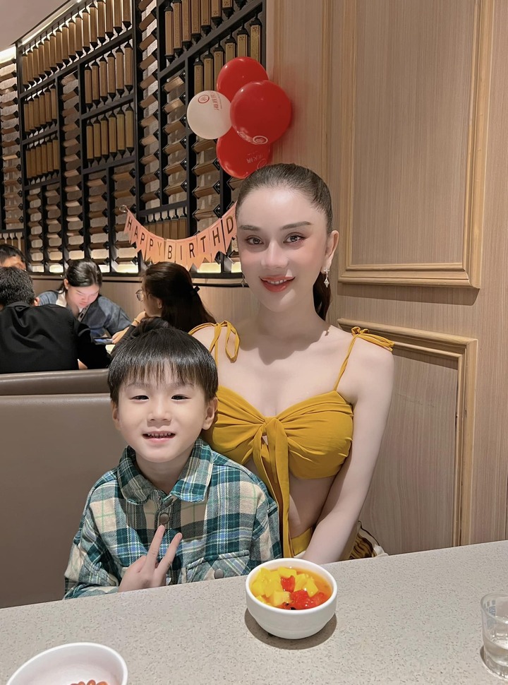 Sao Việt 1/5: Mai Phương Thuý đáp trả tin đồn có con, Hồng Nhung gợi cảm tuổi 53 - 4