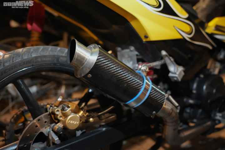 Hà Nội: Cảnh sát 141 tóm gọn ‘quái xế’ nẹt pô, lạng lách - 8