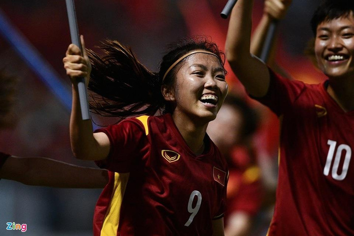 Vé xem tuyển nữ Việt Nam ra quân ở SEA Games hết sau 10 phút - 1