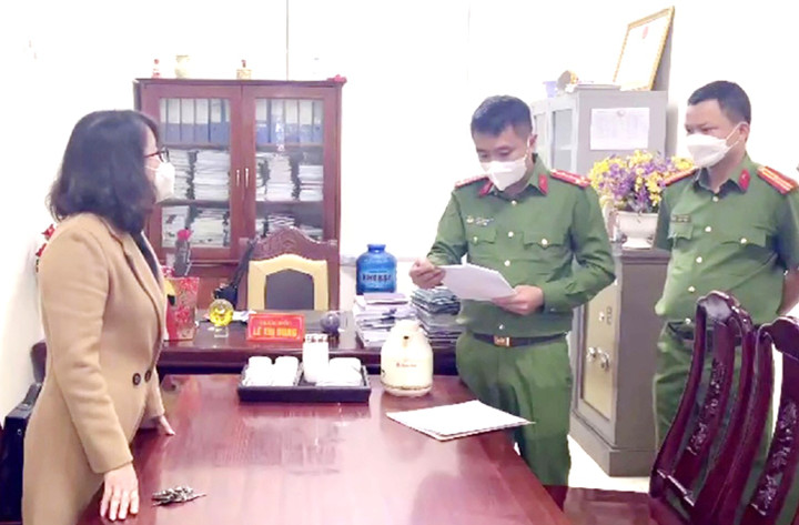 Giám đốc trung tâm lĩnh 5 năm tù vì 45 triệu: Lãnh đạo Sở GD-ĐT Nghệ An nói gì? - 1