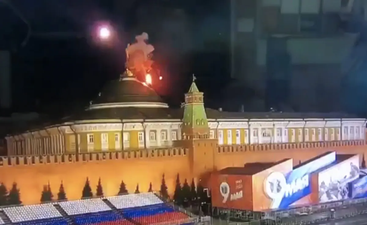 Vụ tấn công UAV vào điện Kremlin tạo ra tiền lệ nguy hiểm - 1