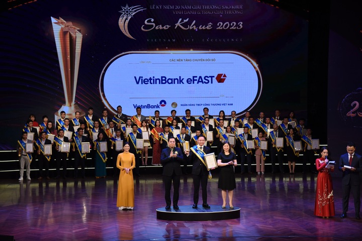 Ngân hàng số cho doanh nghiệp của VietinBank được vinh danh Sao Khuê 2023 - 1