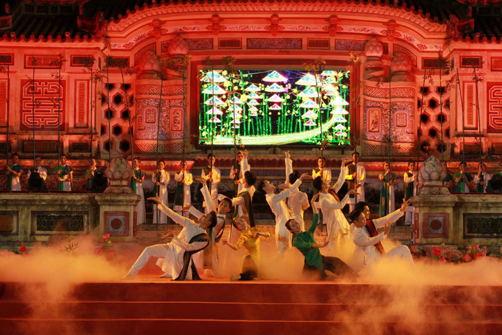 Festival Nghề truyền thống Huế thu hút 300.000 lượt khách, doanh thu 20 tỷ - 1