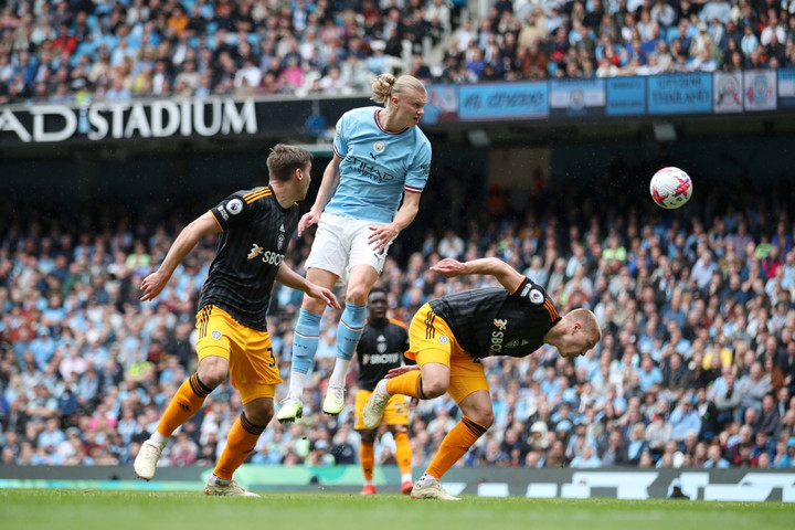 Trực tiếp bóng đá Man City 2-1 Leeds United: Thắp lại hy vọng - 2