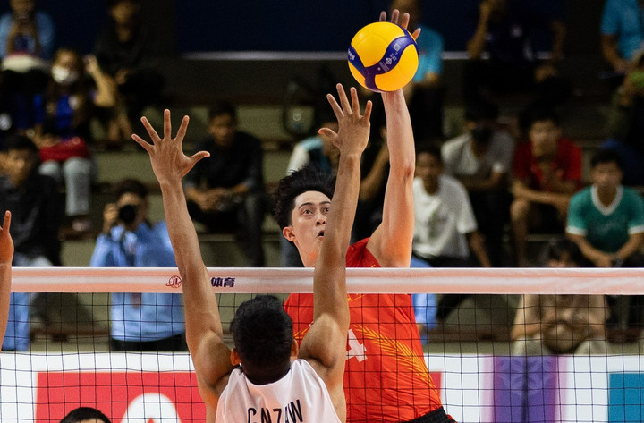 Đội tuyển Việt Nam thắng Malaysia, vào bán kết bóng chuyền nam SEA Games 32 - 1