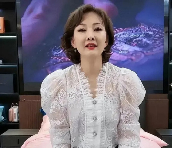 Dàn sao 'Thủy Hử': Kẻ cặp kè bạn diễn có vợ, người qua đời vì ung thư - 4