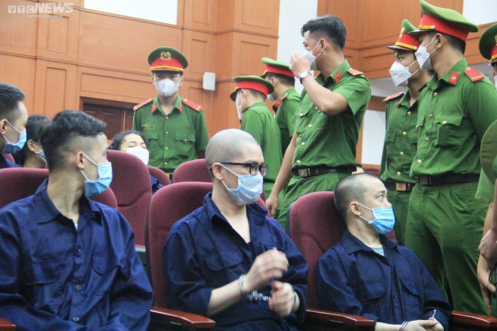 CEO Alibaba Nguyễn Thái Luyện và đồng phạm hầu tòa phúc thẩm - 4