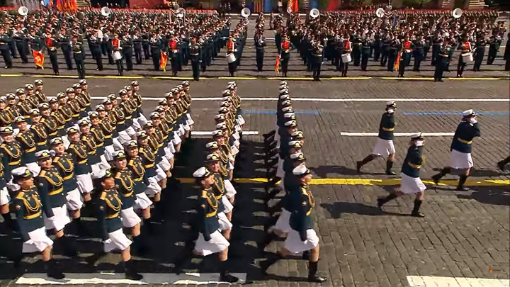 Toàn cảnh Lễ duyệt binh Ngày Chiến thắng phát xít 9/5 của Nga - 18