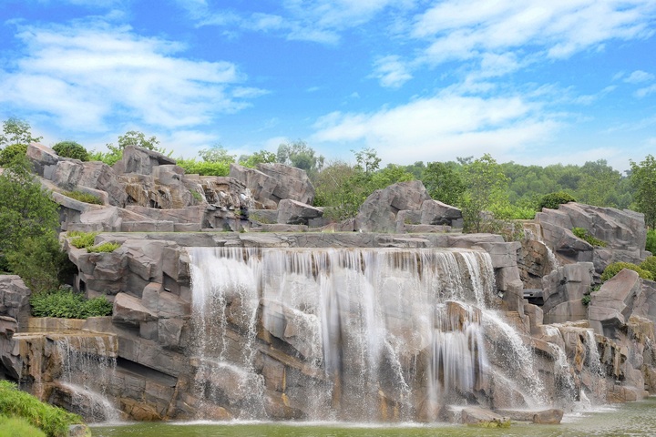 Tổ hợp Kings Island Golf Resort chào đón tuổi 30 - 4