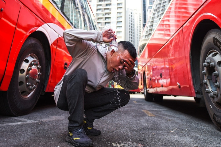 Việt Nam và Lào ghi nhận kỷ lục nhiệt độ cao nhất lịch sử - 1