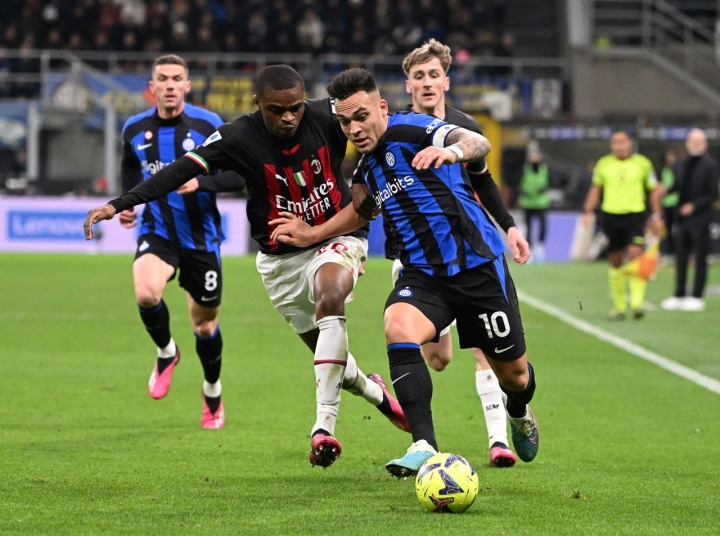 Nhận định bóng đá AC Milan vs Inter Milan: Derby rực lửa - 1