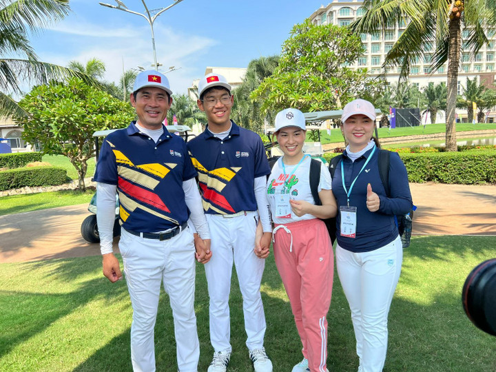 'Thần đồng' 15 tuổi giành HCV SEA Games lịch sử cho golf Việt Nam là ai? - 1