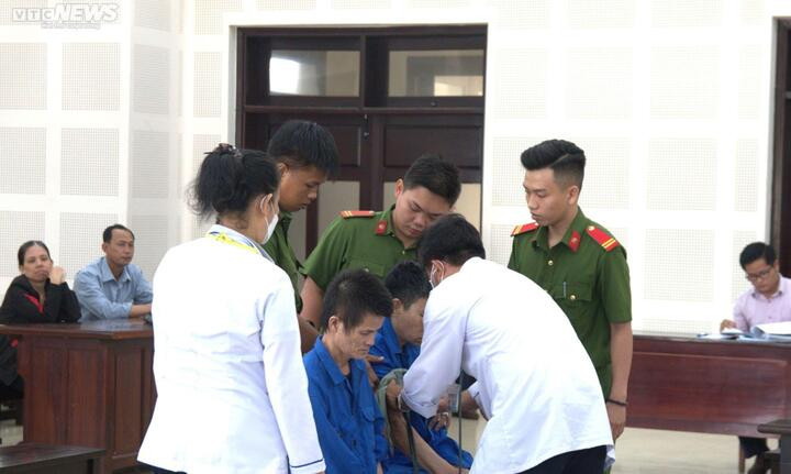 Vác búa đánh chết bạn nhậu để lấy tiền công 1,5 triệu đồng - 2