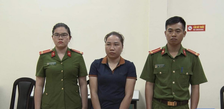 Nữ nhân viên bưu điện ở Sơn La chiếm đoạt hơn 2,6 tỷ đồng của khách hàng - 1