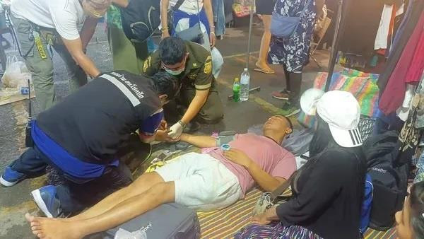 Nam diễn viên nổi tiếng một thời ngất xỉu khi bán đồ cũ mưu sinh ở chợ - 2