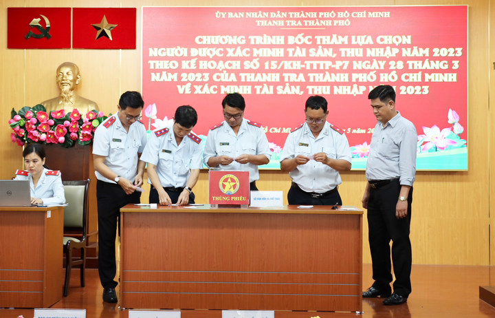TP.HCM bốc thăm chọn 98 cán bộ để xác minh tài sản, thu nhập - 1