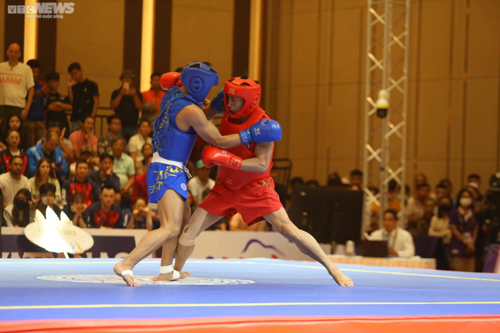 Trực tiếp SEA Games 32 hôm nay 12/5: Nguyễn Thị Oanh chinh phục 10.000m - 5