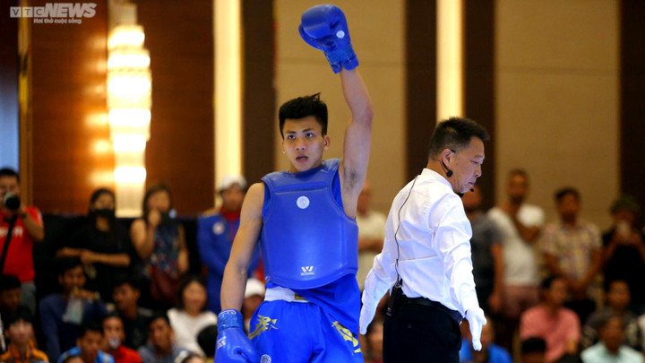 Trực tiếp SEA Games 32 hôm nay 12/5: Nguyễn Thị Oanh chinh phục 10.000m - 3