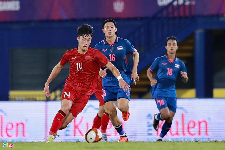 Trung vệ Thái Lan: 'U22 Việt Nam năm nay hay hơn SEA Games trước' - 2