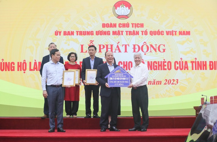 T&T Group ủng hộ 5 tỷ đồng hỗ trợ làm nhà cho người nghèo tỉnh Điện Biên - 1