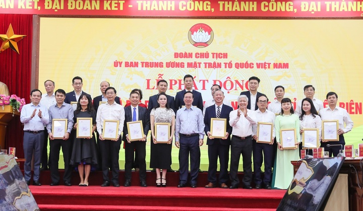 T&T Group ủng hộ 5 tỷ đồng hỗ trợ làm nhà cho người nghèo tỉnh Điện Biên - 2