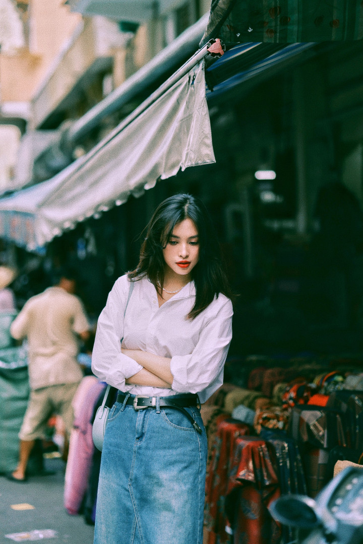 'Mỹ nhân ngàn năm có một' khoe sắc trong bộ ảnh mang phong cách thập niên 90 - 2