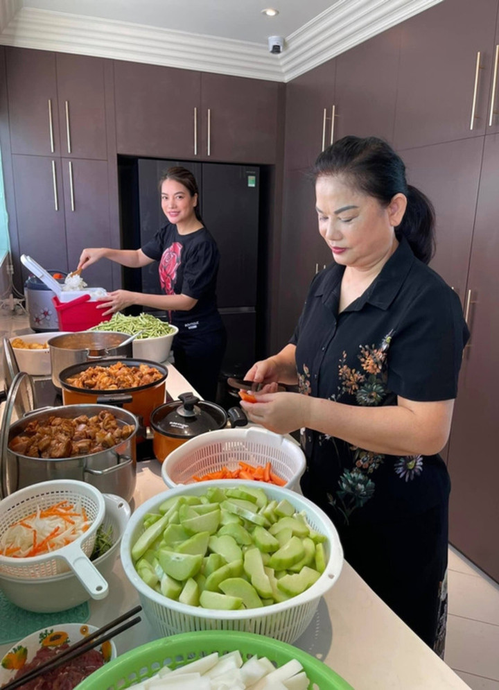 Mẹ ruột Trương Ngọc Ánh: Hoa khôi một thời, U70 ở với con sau biến cố gia đình - 5