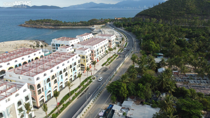 Khánh Hòa: Dân sống trong những căn nhà chật chội bên dự án nghìn tỷ - 2