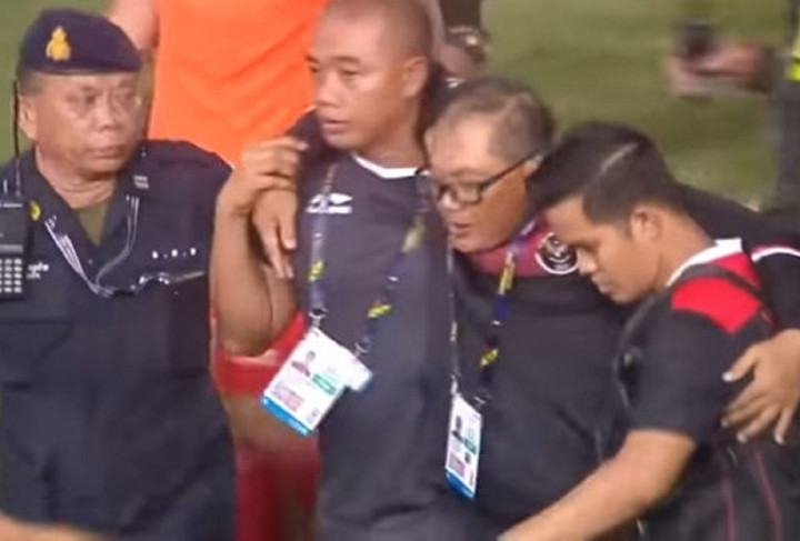 Thân thế không phải dạng vừa của trưởng đoàn U22 Indonesia bị đánh chảy máu mồm - 3