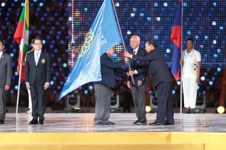 Trực tiếp bế mạc SEA Games 32: Chủ nhà Campuchia ghi đậm dấu ấn - 2