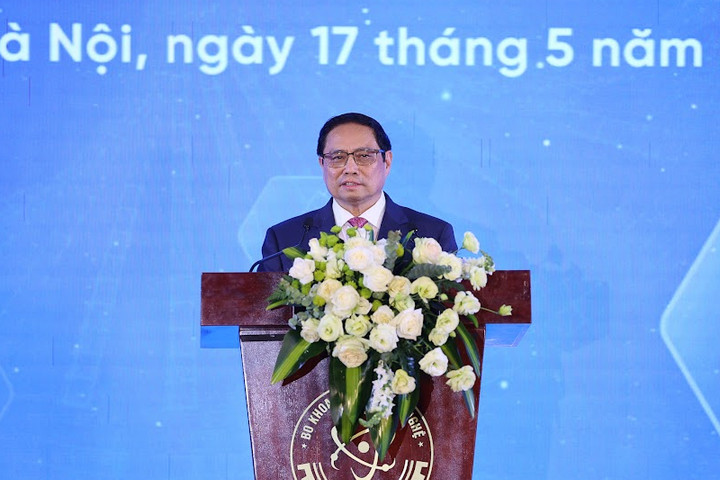 Thủ tướng: Khoa học công nghệ là động lực để phát triển kinh tế - xã hội - 1