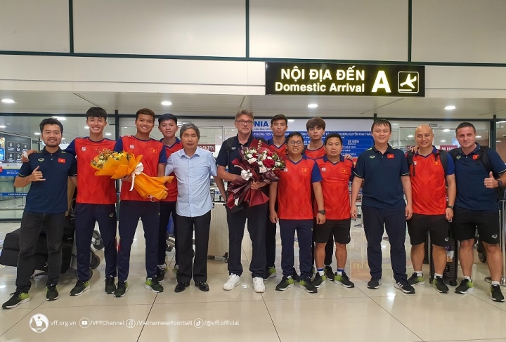U22 Việt Nam lặng lẽ về nước, kết thúc hành trình SEA Games 32 - 1